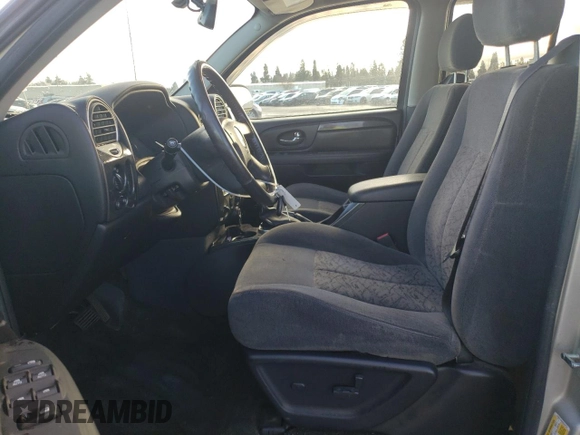 2006 GMC Envoy SLE with VIN 1GKDT13S262327772, listed as a Copart auction lot 85270134 with 242,390 mi miles and Salvage Title. Bid and sale history available at carsss.com. Image 7.