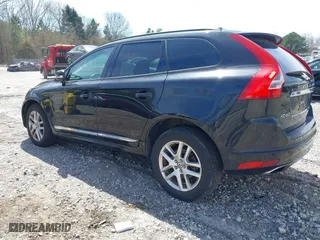 2017 Volvo XC60 with VIN YV440MDJ5H2077536, listed as a IAAI auction lot 41843564 with 161,947 mi miles. Bid and sale history available at carsss.com. Image 3.