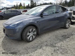 2023 Tesla Model Y Long Range with VIN 7SAYGDEE5PF684374, listed as a Copart auction lot 53729675 with 17,917 mi miles and Salvage Title. Bid and sale history available at carsss.com. Image 1.