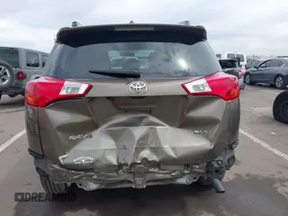 2013 Toyota RAV4 XLE with VIN 2T3WFREV4DW054646, listed as a IAAI auction lot 42014698 with 91,828 mi miles. Bid and sale history available at carsss.com. Image 17.