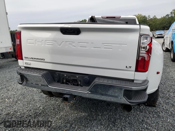 2023 Chevrolet Silverado 3500HD LT with VIN 1GC4YTEY1PF101520, listed as a Copart auction lot 71123104 with 61,875 mi miles and Clean Title. Bid and sale history available at carsss.com. Image 6.