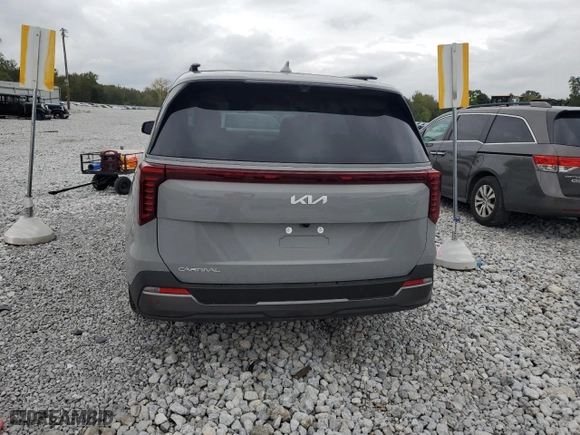 2025 Kia Carnival SX with VIN KNDNE5K33S6457526, listed as a Copart auction lot 73565654 with 2,188 mi miles and Salvage Title. Bid and sale history available at carsss.com. Image 6.