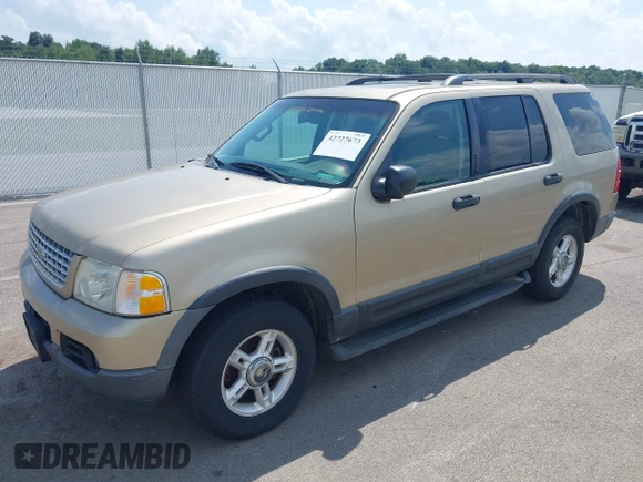 2003 Ford Explorer XLT with VIN 1FMZU73E33UC33391, listed as a IAAI auction lot 42727673 with 285,433 mi miles and . Bid and sale history available at DreamBid. Image 2.