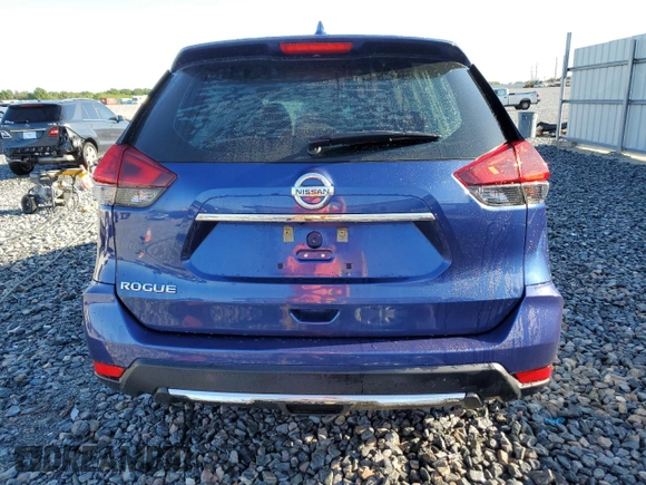 2020 Nissan Rogue S z VIN 5N1AT2MT4LC812296, wystawiony jako Copart lot #56824445 z przebiegiem 88 003 mil mil oraz Szkoda całkowita • Salvage title. Historia ofert i sprzedaży dostępna na DreamBid. Obrazek 6.