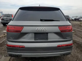 2017 Audi Q7 Premium Plus with VIN WA1LAAF71HD032877, listed as a Copart auction lot 46947115 with 115,218 mi miles and Salvage Title. Bid and sale history available at carsss.com. Image 6.