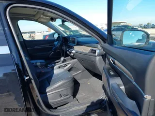 2021 Kia Telluride EX with VIN 5XYP34HC4MG136885, listed as a IAAI auction lot 41144633 with 129,689 mi miles. Bid and sale history available at carsss.com. Image 5.