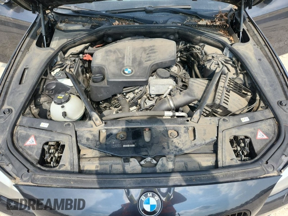 2013 BMW 5 Series 528i xDrive с VIN WBAXH5C5XDDW14707, выставлен на аукционе Copart как лот 63629085 с пробегом 148 795 миль миль и Чистый • Clean title. История ставок и продаж доступна на DreamBid. Изображение 11.