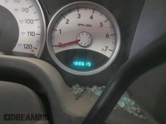 2007 Dodge Dakota SLT with VIN 1D7HW48P37S228475, listed as a Copart auction lot 73097054 with 188,615 mi miles and Salvage Title. Bid and sale history available at carsss.com. Image 9.