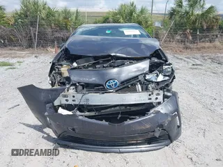 2015 Toyota Prius Four with VIN JTDKN3DU0F1975190, listed as a IAAI auction lot 41985459 with Not Provided miles. Bid and sale history available at carsss.com. Image 11.