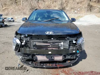 2024 Hyundai Kona Limited with VIN KM8HECA31RU115237, listed as a Copart auction lot 52013075 with 10,442 mi miles and Salvage Title. Bid and sale history available at carsss.com. Image 5.
