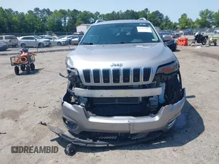2021 Jeep Cherokee Limited with VIN 1C4PJMDX1MD179500, listed as a IAAI auction lot 42352203 with 76,205 mi miles and . Bid and sale history available at DreamBid. Image 13.