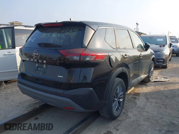2023 Nissan Rogue S z VIN 5N1BT3AB4PC894896, wystawiony jako IAAI lot #42063889 z przebiegiem 35 626 mil mil oraz . Historia ofert i sprzedaży dostępna na DreamBid. Obrazek 4.