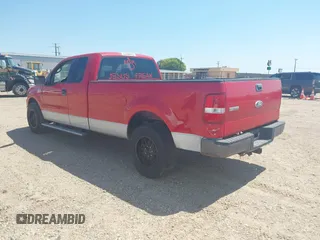 2006 Ford F-150 XL z VIN 1FTVX12546NB28124, wystawiony jako IAAI lot #42680259 z przebiegiem 175 641 mil mil oraz . Historia ofert i sprzedaży dostępna na DreamBid. Obrazek 3.