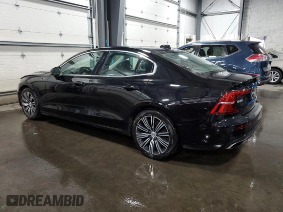 2021 Volvo S60 Inscription with VIN 7JRA22TL8MG095230, listed as a Copart auction lot 65422703 with 32,678 mi miles. Bid and sale history available at carsss.com. Image 2.
