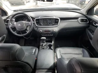 2020 Kia Sorento EX with VIN 5XYPHDA56LG694667, listed as a Copart auction lot 47652895 with 57,787 mi miles and Salvage Title. Bid and sale history available at DreamBid. Image 8.
