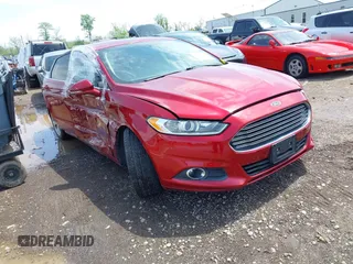 2015 Ford Fusion SE z VIN 3FA6P0H70FR161566, wystawiony jako IAAI lot #42151252 z przebiegiem 198 496 mil mil oraz . Historia ofert i sprzedaży dostępna na DreamBid. Obrazek 1.