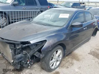2013 Nissan Altima 2.5 SV with VIN 1N4AL3APXDN530094, listed as a IAAI auction lot 42080369 with 1 mi miles. Bid and sale history available at carsss.com. Image 2.