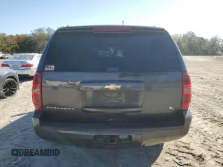 2011 Chevrolet Suburban LS with VIN 1GNSCHE0XBR294973, listed as a Copart auction lot 77258024 with 193,139 mi miles and Salvage Title. Bid and sale history available at carsss.com. Image 6.