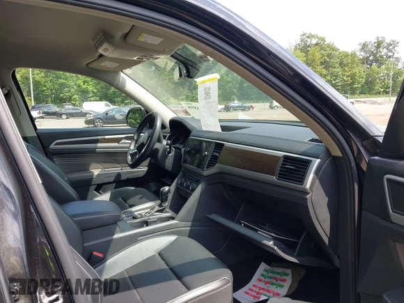 2021 Volkswagen Atlas SE с VIN 1V2LP2CA1MC569712, выставлен на аукционе IAAI как лот 42626898 с пробегом 153 616 миль миль и . История ставок и продаж доступна на DreamBid. Изображение 5.