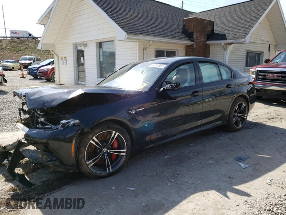 2022 BMW M5 z VIN WBS83CH01NCH75182, wystawiony jako Copart lot #46284903 z przebiegiem Nie podano mil oraz . Historia ofert i sprzedaży dostępna na DreamBid. Obrazek 1.