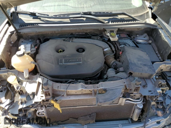2017 Lincoln MKC Select with VIN 5LMTJ2DH7HUL41169, listed as a Copart auction lot 48540065 with 99,315 mi miles and Salvage title. Bid and sale history available at DreamBid. Image 12.