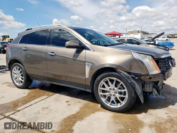 2014 Cadillac SRX Premium Collection with VIN 3GYFNDE33ES567108, listed as a Copart auction lot 55970265 with 97,720 mi miles and Salvage title. Bid and sale history available at DreamBid. Image 4.