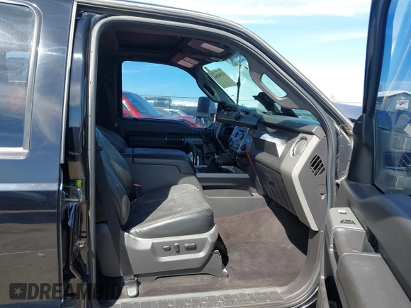 2016 Ford F-250 Lariat z VIN 1FT7W2BT8GEA78393, wystawiony jako IAAI lot #41590588 z przebiegiem 70 861 mil mil oraz . Historia ofert i sprzedaży dostępna na DreamBid. Obrazek 5.