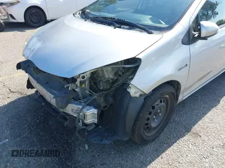 2016 Toyota Prius One with VIN JTDKDTB35G1117843, listed as a IAAI auction lot 42094220 with 275,814 mi miles. Bid and sale history available at carsss.com. Image 6.