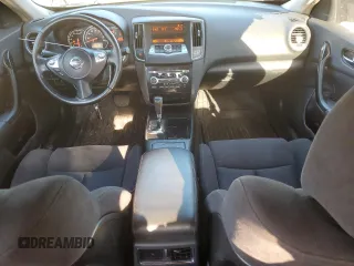2010 Nissan Maxima SV z VIN 1N4AA5AP7AC855326, wystawiony jako Copart lot #55417355 z przebiegiem 78 497 mil mil oraz Szkoda całkowita • Salvage title. Historia ofert i sprzedaży dostępna na DreamBid. Obrazek 8.