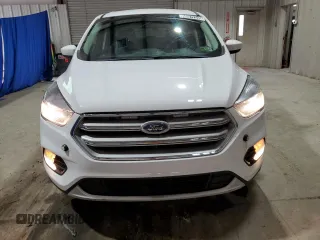 2019 Ford Escape SE z VIN 1FMCU9GD2KUC22853, wystawiony jako Copart lot #56972345 z przebiegiem 140 105 mil mil oraz Tytuł czysty. Historia ofert i sprzedaży dostępna na DreamBid. Obrazek 5.
