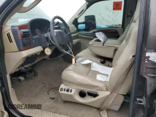 2007 Ford F-350 XL with VIN 1FTWW31PX7EA62931, listed as a Copart auction lot 51458375 with 115,392 mi miles and Salvage Title. Bid and sale history available at DreamBid. Image 7.
