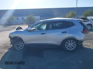 2017 Nissan Rogue SV with VIN KNMAT2MT7HP568955, listed as a IAAI auction lot 41529717 with 1 mi miles. Bid and sale history available at carsss.com. Image 15.