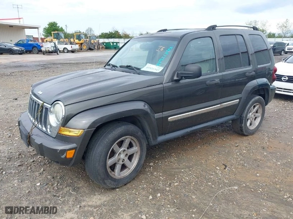 2005 Jeep Liberty Limited with VIN 1J4GK58K85W513961, listed as a IAAI auction lot 41921343 with 347,996 mi miles. Bid and sale history available at carsss.com. Image 2.