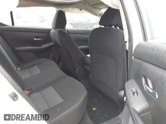 2021 Nissan Sentra SV with VIN 3N1AB8CV2MY306555, listed as a IAAI auction lot 41717581 with 63,198 mi miles and . Bid and sale history available at DreamBid. Image 8.
