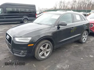 2015 Audi Q3 Premium Plus z VIN WA1EFCFS6FR012425, wystawiony jako IAAI lot #42042484 z przebiegiem 139 012 mil mil oraz . Historia ofert i sprzedaży dostępna na DreamBid. Obrazek 17.