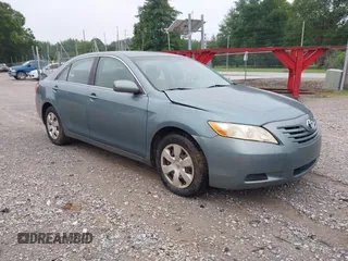 2009 Toyota Camry z VIN 4T1BE46K69U890404, wystawiony jako IAAI lot #42478615 z przebiegiem 266 078 mil mil oraz . Historia ofert i sprzedaży dostępna na DreamBid. Obrazek 1.