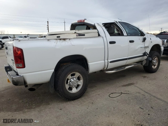 2006 Dodge Ram 2500 SLT with VIN 1D7KS28C76J222122, listed as a Copart auction lot 44077545 with 294,343 mi miles and Salvage Title. Bid and sale history available at carsss.com. Image 3.