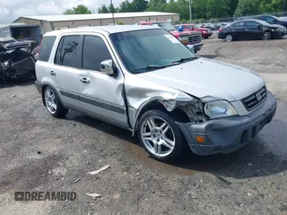 1997 Honda CR-V z VIN JHLRD1848VC057743, wystawiony jako IAAI lot #42259350 z przebiegiem 218 641 mil mil oraz . Historia ofert i sprzedaży dostępna na DreamBid. Obrazek 1.