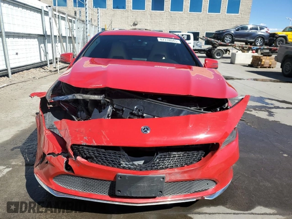 2019 Mercedes-Benz CLA 250 with VIN WDDSJ4GB6KN726705, listed as a Copart auction lot 47318045 with 54,141 mi miles and Salvage Title. Bid and sale history available at DreamBid. Image 5.