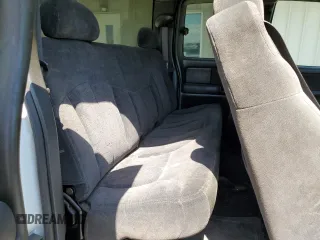 2001 Chevrolet Silverado 1500 LS with VIN 2GCEC19T711219270, listed as a Copart auction lot 52094415 with 350,450 mi miles and Salvage Title. Bid and sale history available at carsss.com. Image 10.