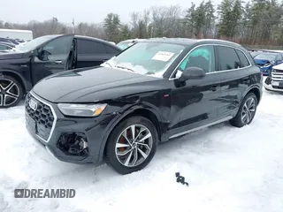 2024 Audi Q5 S line Premium with VIN WA1GAAFY2R2066205, listed as a IAAI auction lot 41565261 with 20,052 mi miles. Bid and sale history available at carsss.com. Image 17.