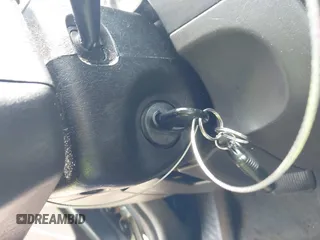 2005 Ford Escape XLS с VIN 1FMCU92Z25KD15083, выставлен на аукционе IAAI как лот 42388015 с пробегом 198 975 миль миль и . История ставок и продаж доступна на DreamBid. Изображение 11.