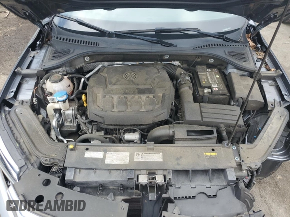 2020 Volkswagen Passat SE with VIN 1VWSA7A34LC021327, listed as a Copart auction lot 61075545 with 39,445 mi miles and Salvage title. Bid and sale history available at DreamBid. Image 11.