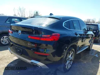 2022 BMW X4 xDrive30i z VIN 5UX33DT08N9M99042, wystawiony jako IAAI lot #42032331 z przebiegiem 34 363 mil mil oraz . Historia ofert i sprzedaży dostępna na DreamBid. Obrazek 4.