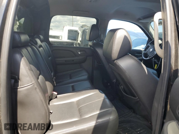 2008 Chevrolet Avalanche LTZ with VIN 3GNEC12068G182396, listed as a Copart auction lot 67563464 with 122,927 mi miles and Salvage Title. Bid and sale history available at carsss.com. Image 10.