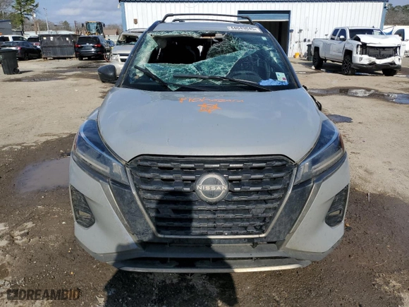 2024 Nissan Kicks SR with VIN 3N1CP5DV6RL501604, listed as a Copart auction lot 44043045 with 66,465 mi miles and Salvage Title. Bid and sale history available at carsss.com. Image 5.