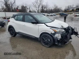 2024 Nissan Kicks SR with VIN 3N1CP5DV3RL570699, listed as a Copart auction lot 43344445 with 13,763 mi miles and Salvage Title. Bid and sale history available at DreamBid. Image 4.