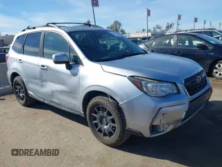 2017 Subaru Forester Premium with VIN JF2SJGEC5HH450517, listed as a IAAI auction lot 41425339 with 185,885 mi miles. Bid and sale history available at carsss.com. Image 1.