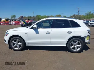 2017 Audi Q5 Premium Plus with VIN WA1M2AFP4HA068999, listed as a IAAI auction lot 42133168 with 62,496 mi miles and . Bid and sale history available at DreamBid. Image 14.