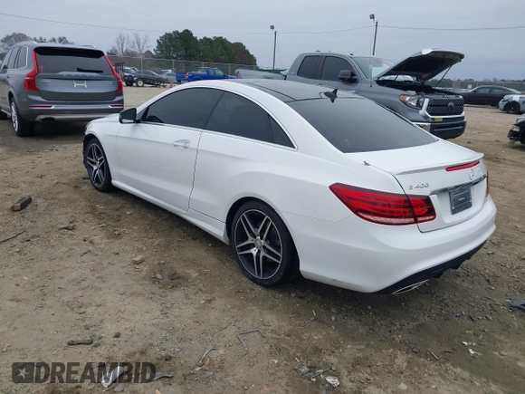 2016 Mercedes-Benz E-Class E 400 with VIN WDDKJ6HB0GF344004, listed as a IAAI auction lot 41198028 with 81,582 mi miles. Bid and sale history available at carsss.com. Image 3.